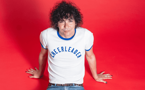Appino: Biografia, Successi, Stile Unico, Album, Collaborazioni e Ultima Ora